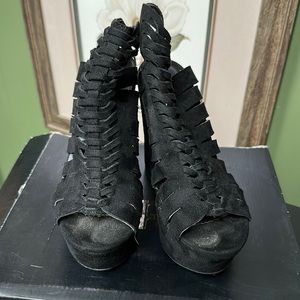 Charlotte Russe Women’s Black Suede Wedges - Size 9